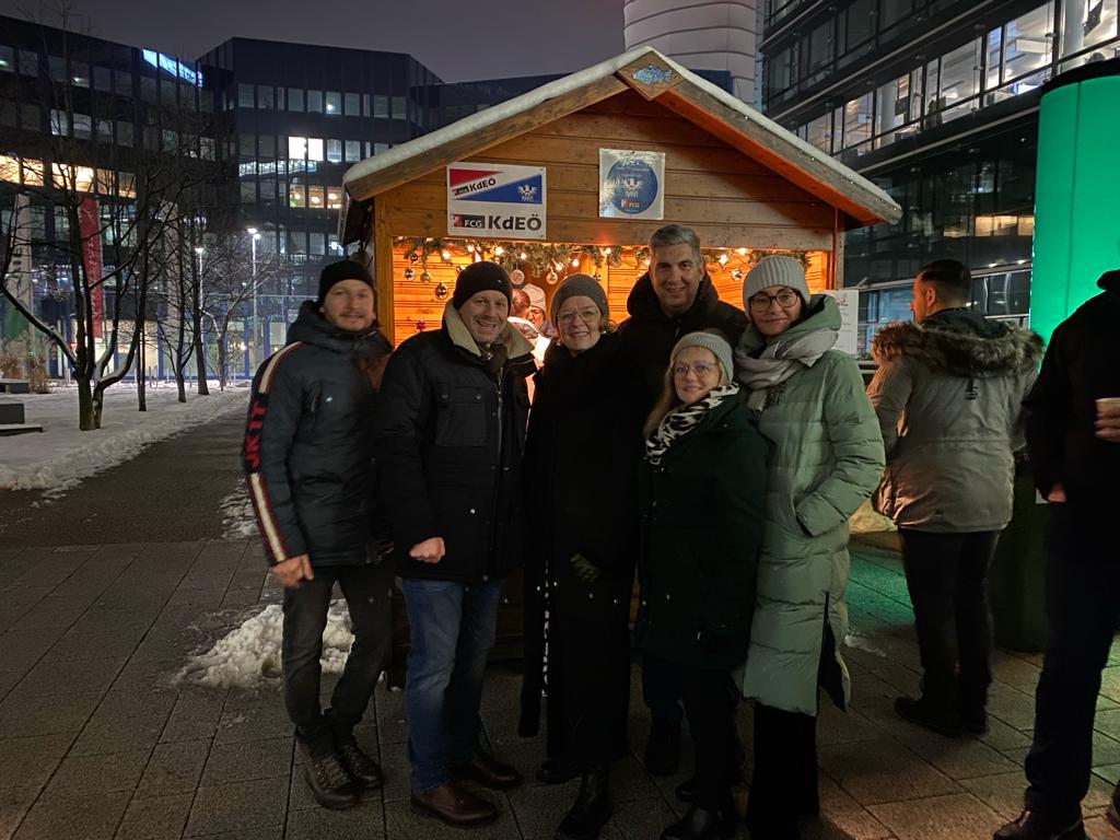 NÖAAB Landesobfrau Teschl-Hofmeister besuchte Flughafenpolizei